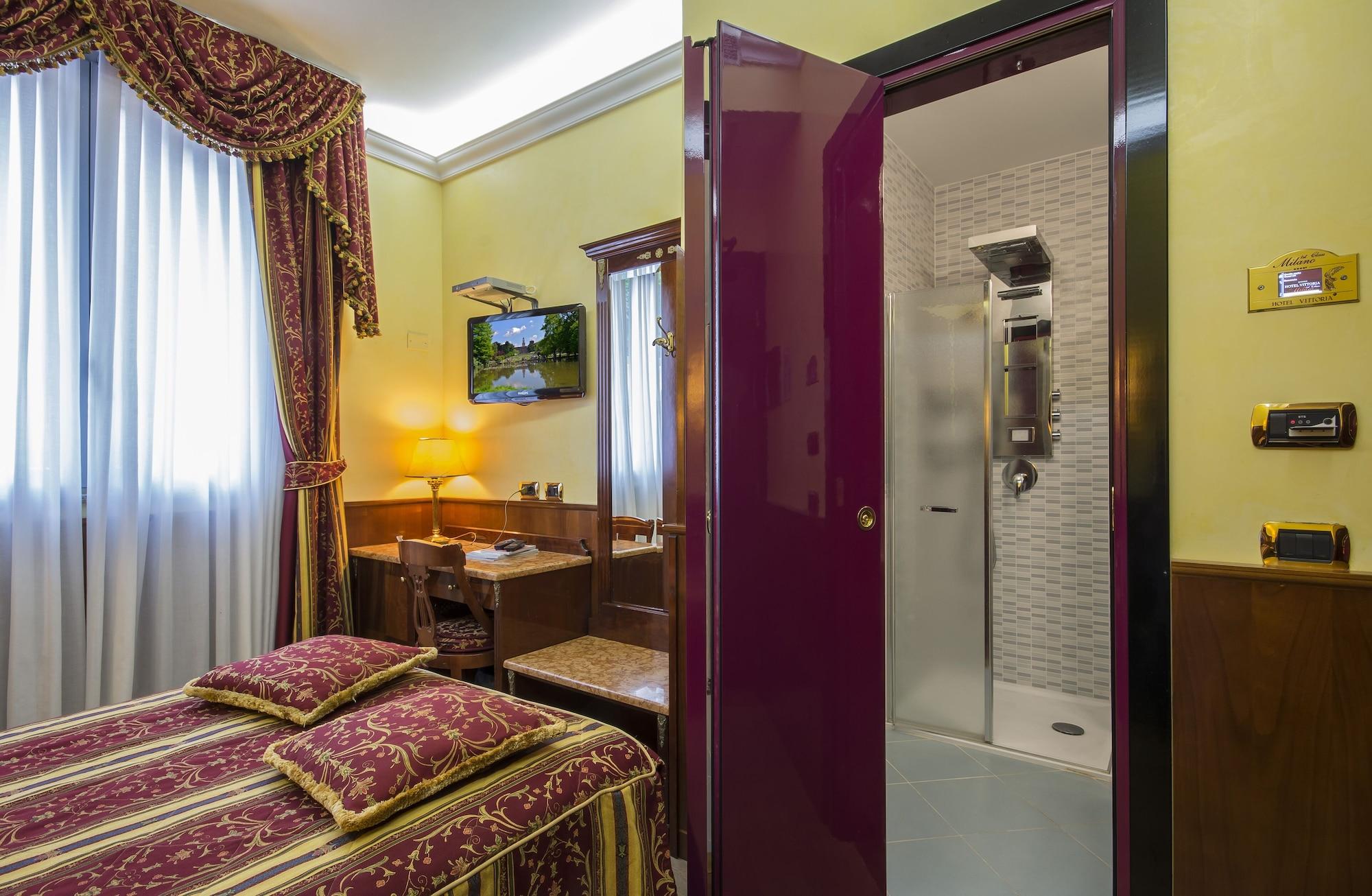 Hotel Vittoria Milaan Buitenkant foto