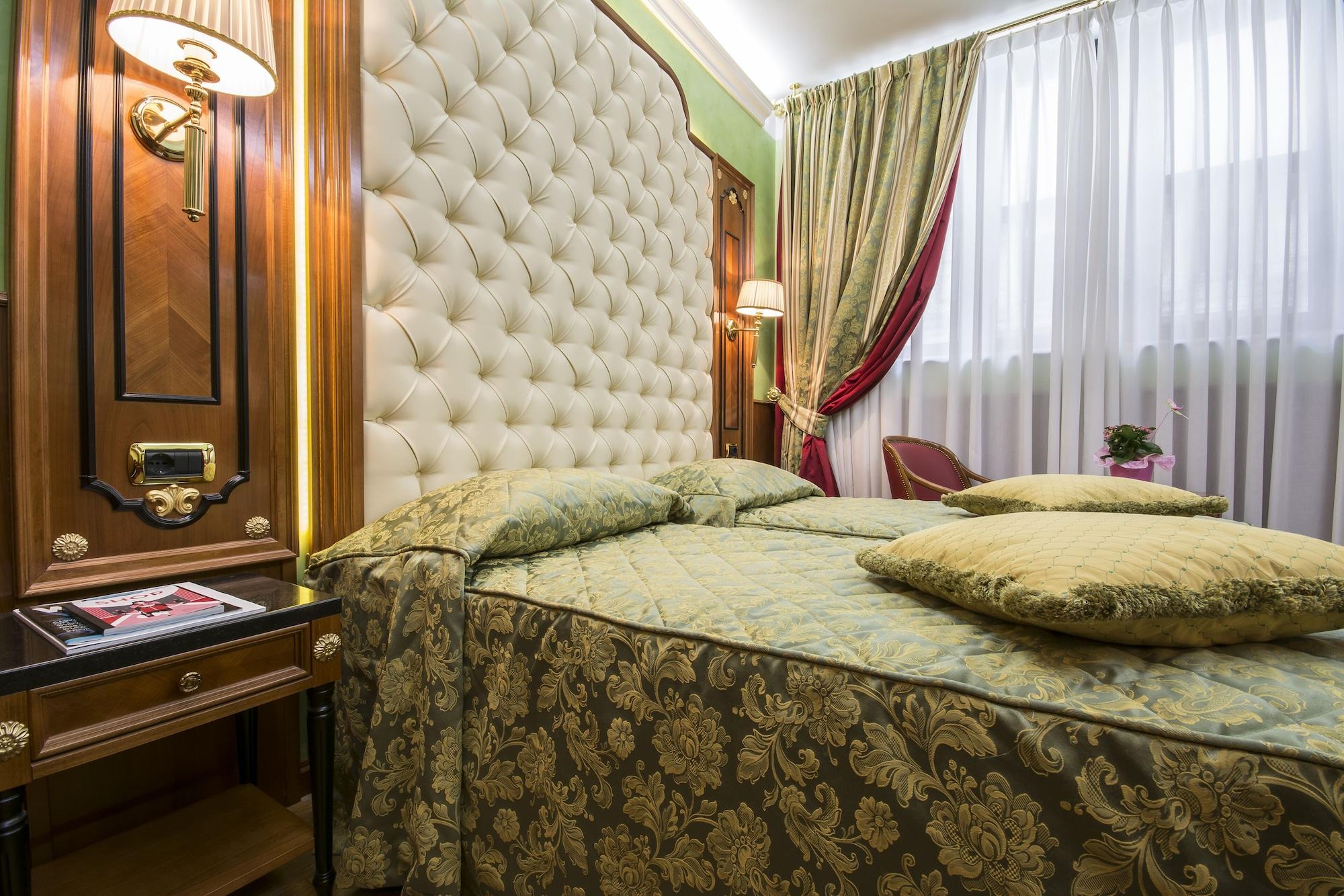 Hotel Vittoria Milaan Buitenkant foto