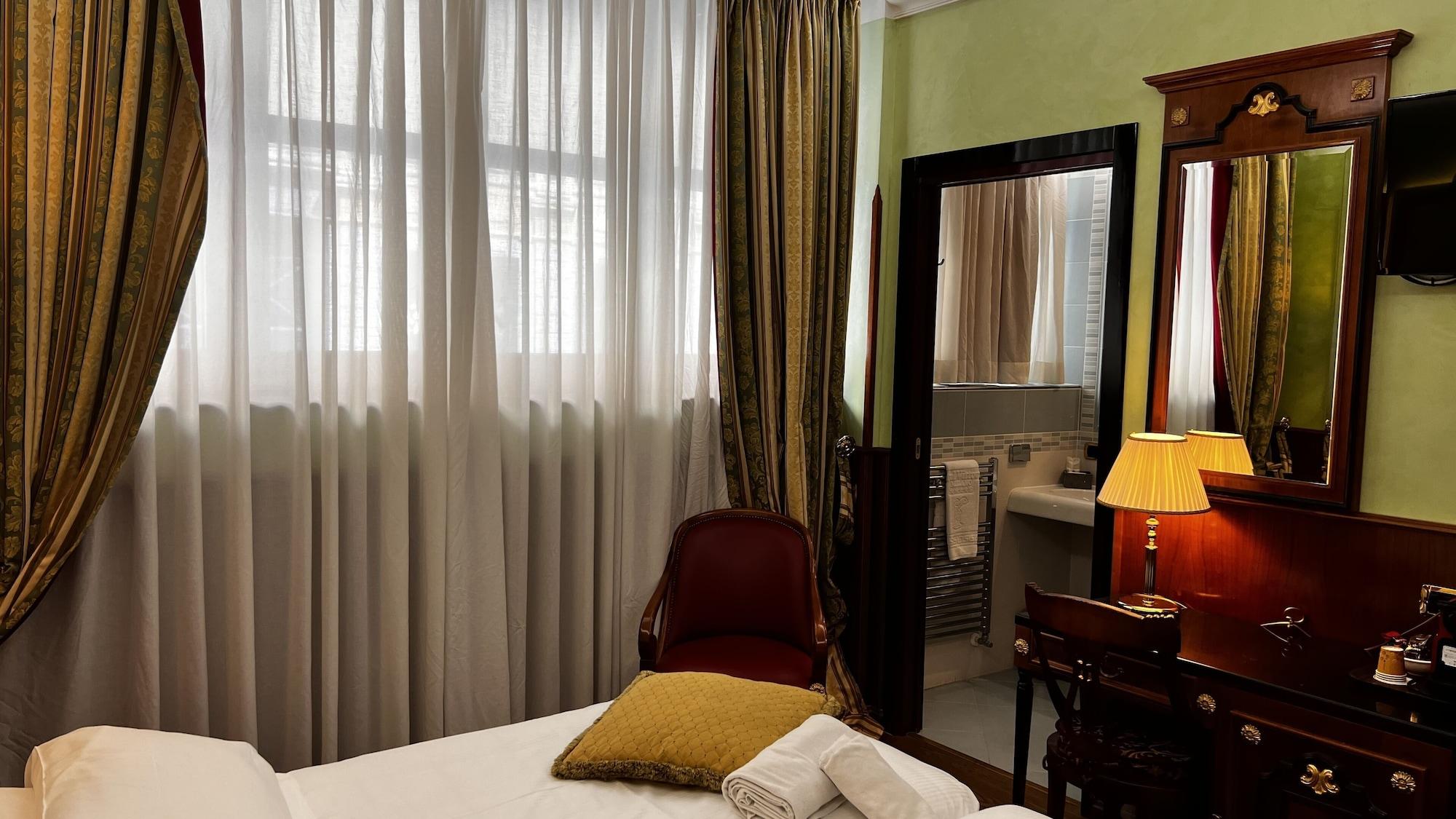 Hotel Vittoria Milaan Buitenkant foto
