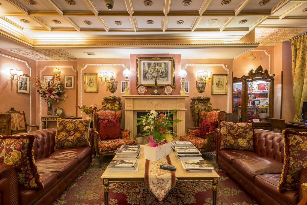 Hotel Vittoria Milaan Buitenkant foto