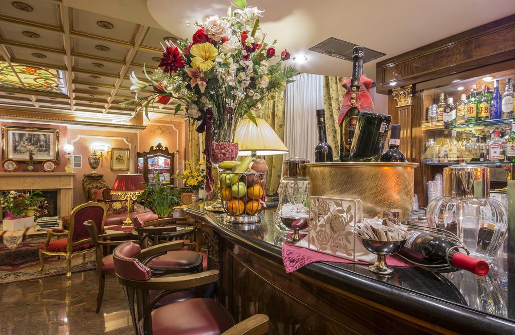 Hotel Vittoria Milaan Buitenkant foto
