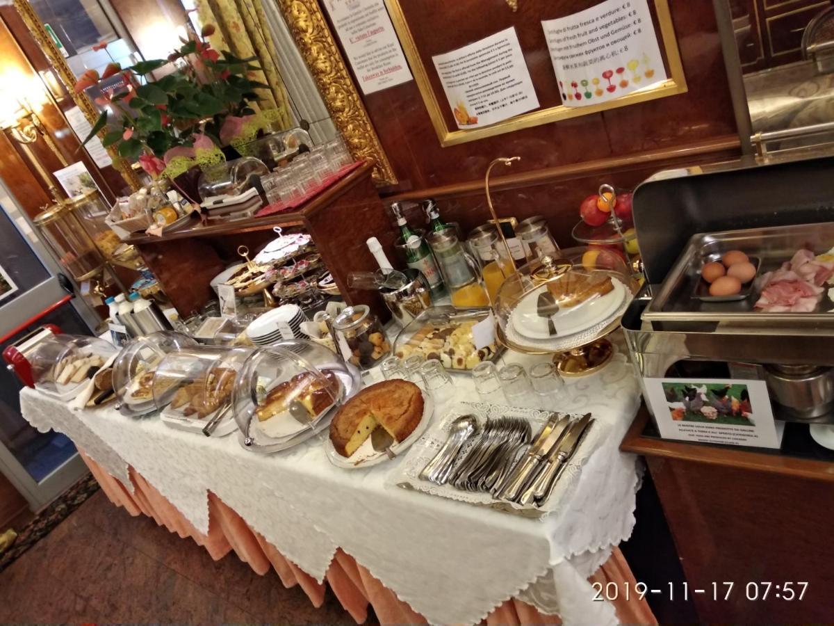 Hotel Vittoria Milaan Buitenkant foto