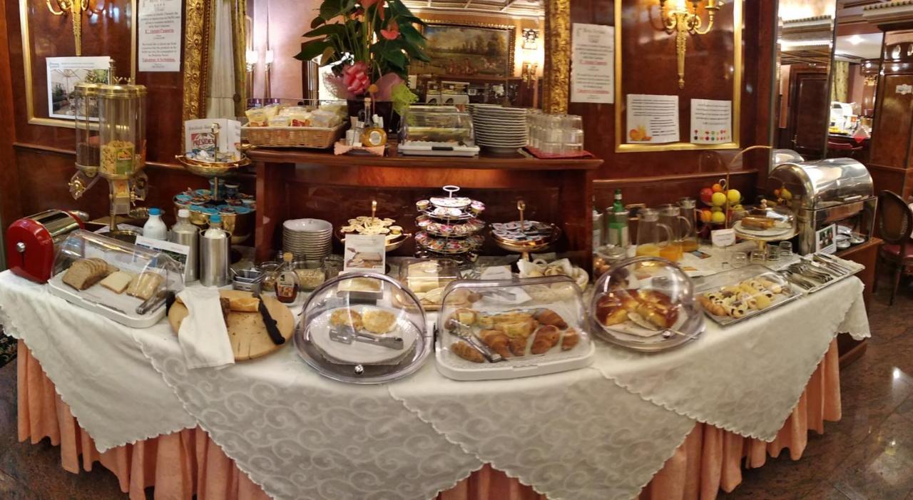 Hotel Vittoria Milaan Buitenkant foto